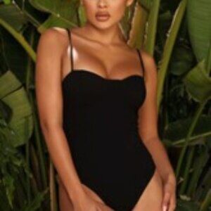 Fashion Nova Harmony Snatched Bodysuit – Black Size: XL